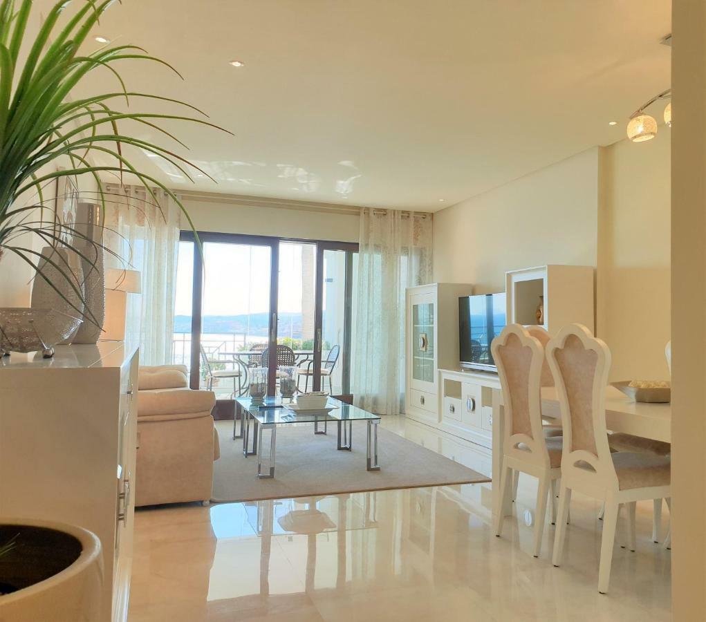 Luxury Apartment Frontal To The Sea In Estepona Doncella Beach Buitenkant foto