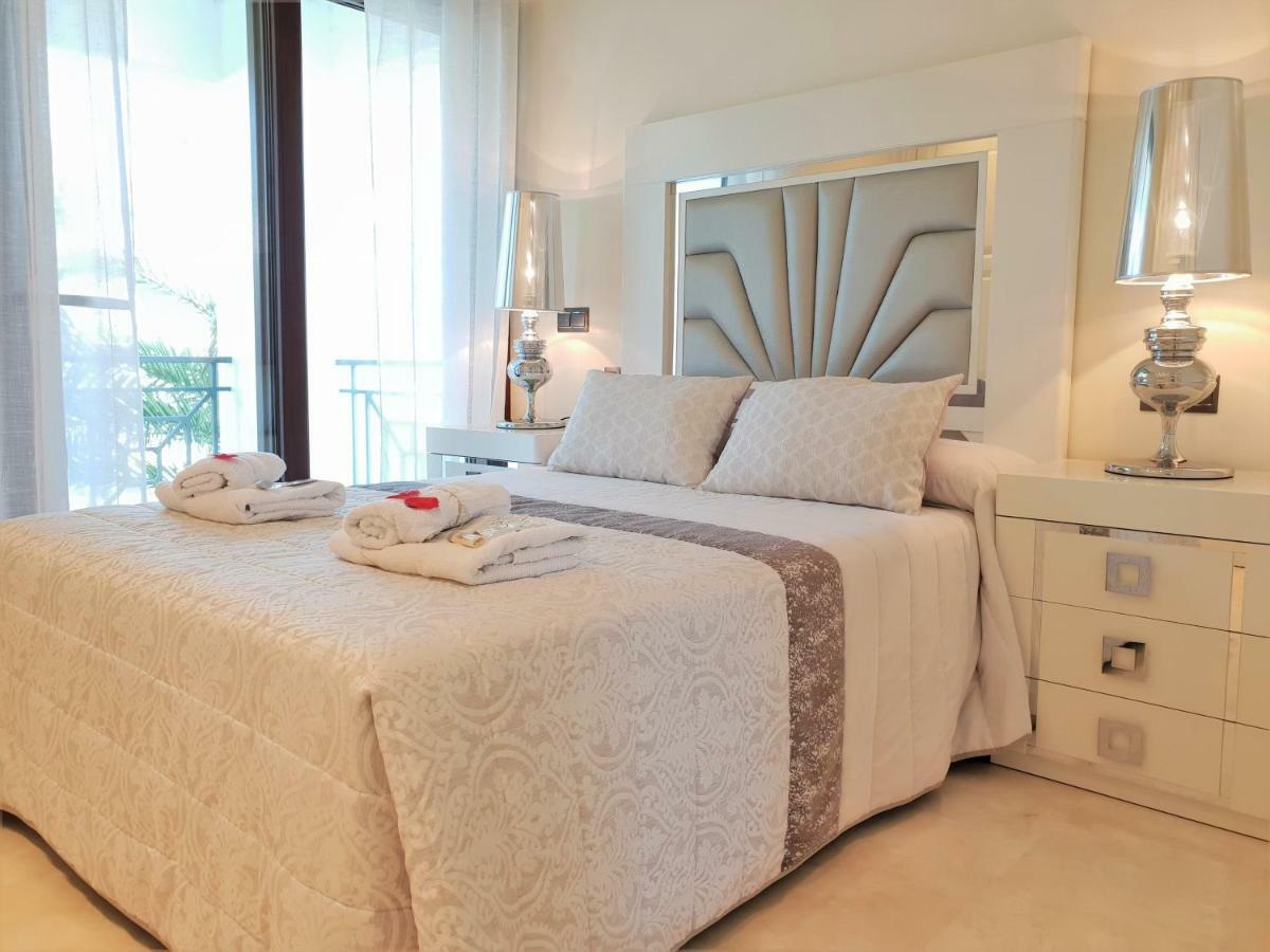 Luxury Apartment Frontal To The Sea In Estepona Doncella Beach Buitenkant foto