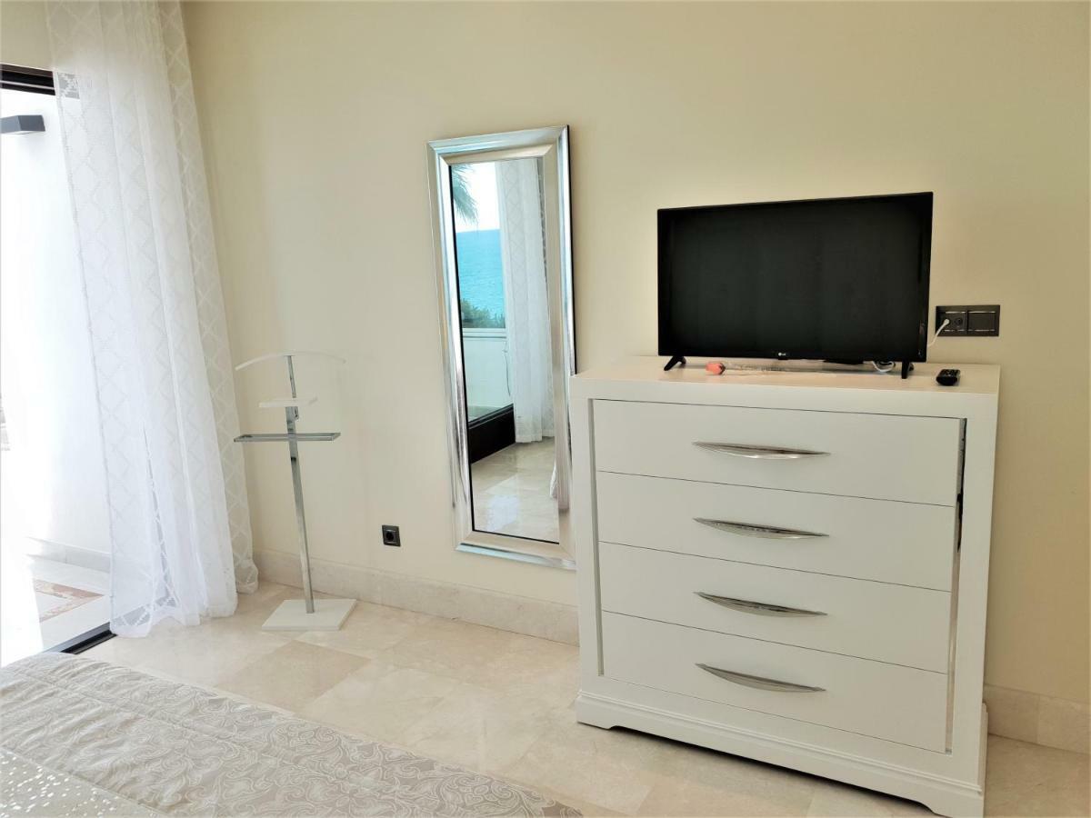Luxury Apartment Frontal To The Sea In Estepona Doncella Beach Buitenkant foto