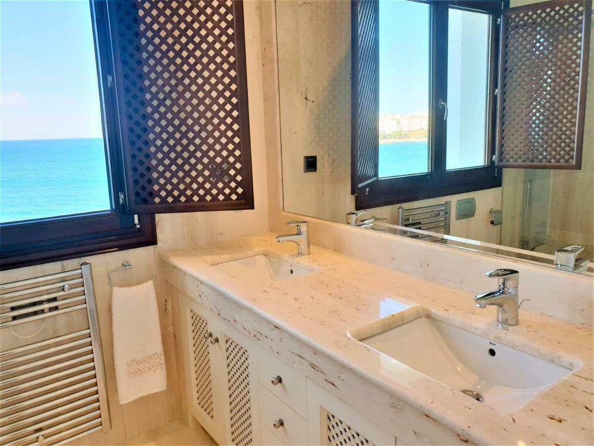 Luxury Apartment Frontal To The Sea In Estepona Doncella Beach Buitenkant foto
