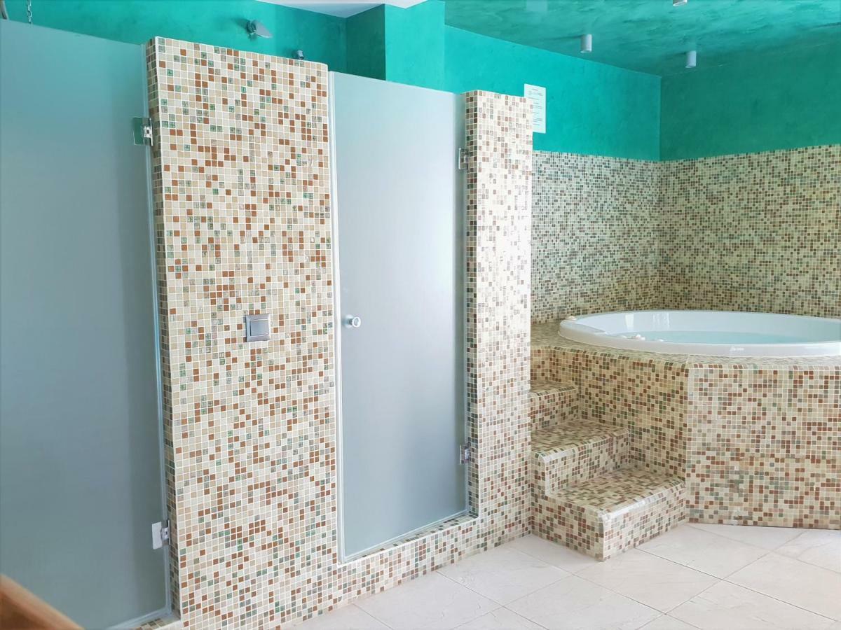 Luxury Apartment Frontal To The Sea In Estepona Doncella Beach Buitenkant foto
